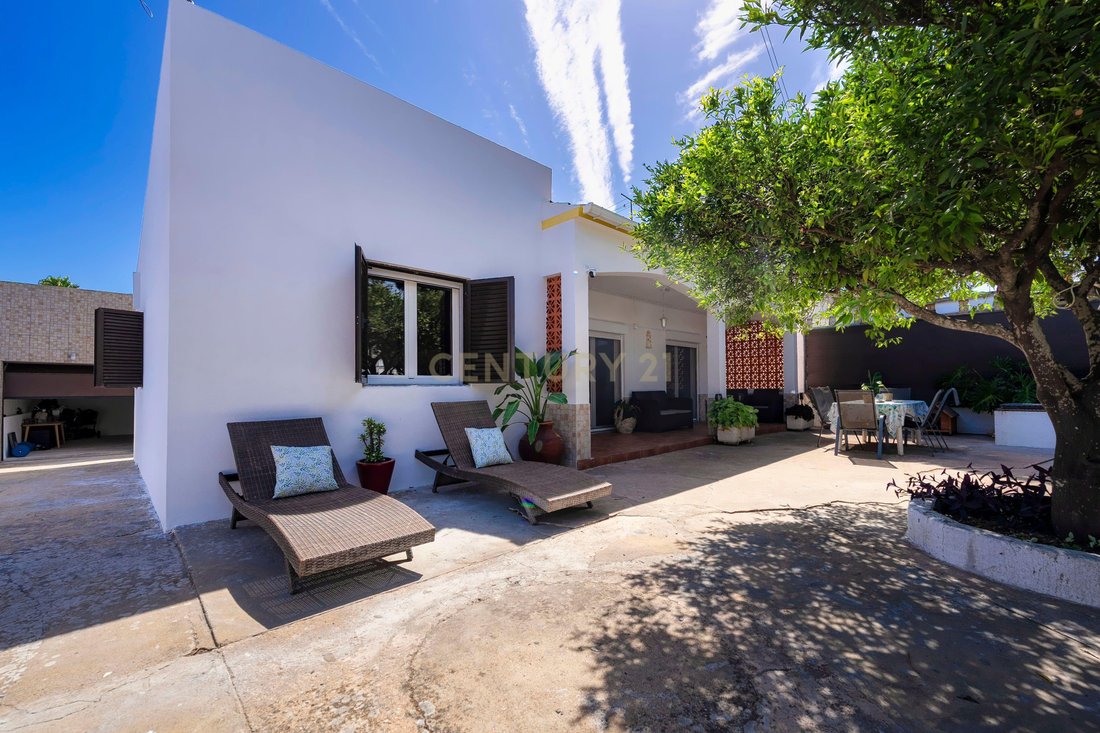 Villa a Quelfes, Algarve, Portogallo 1 - 18758978