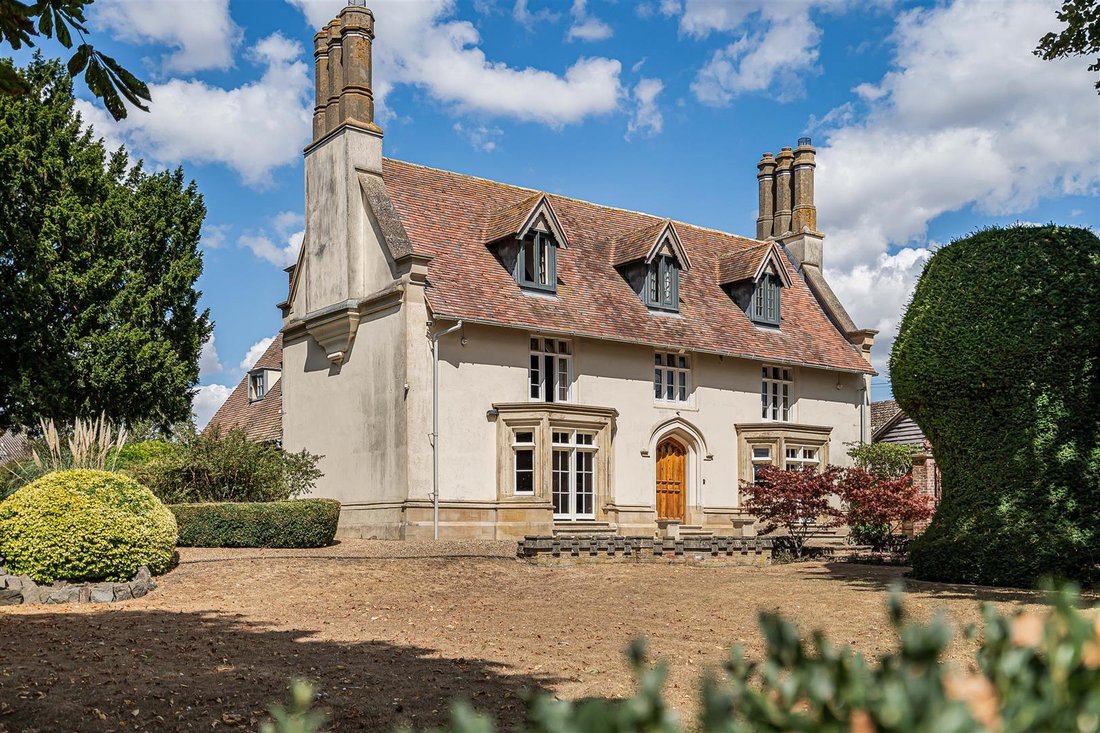 Casa en Mile End, Ely, Inglaterra 1 - 18748926