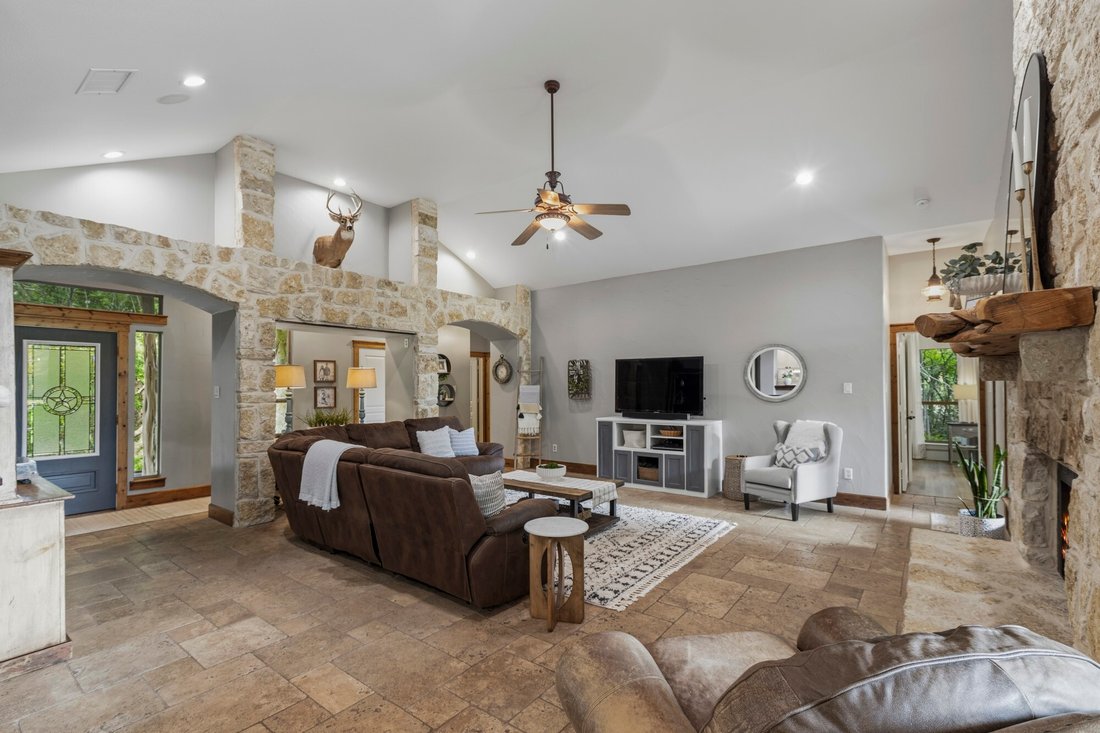 Farm Ranch in McKinney, Texas, United States 5 - 18759334