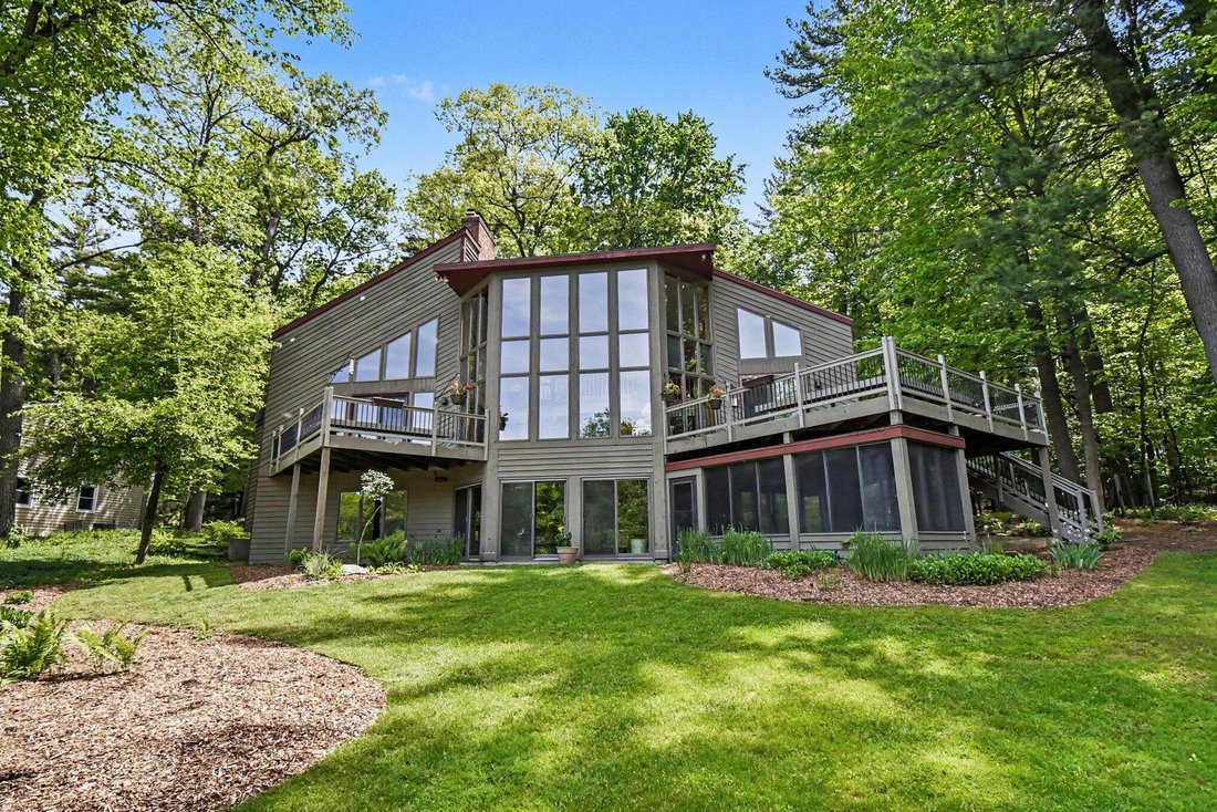 Maison à Forest Hills, Michigan, Michigan, États-Unis 1 - 18755897