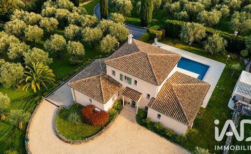 Haus in Châteauneuf-Grasse, Provence-Alpes-Côte d'Azur, Frankreich 1