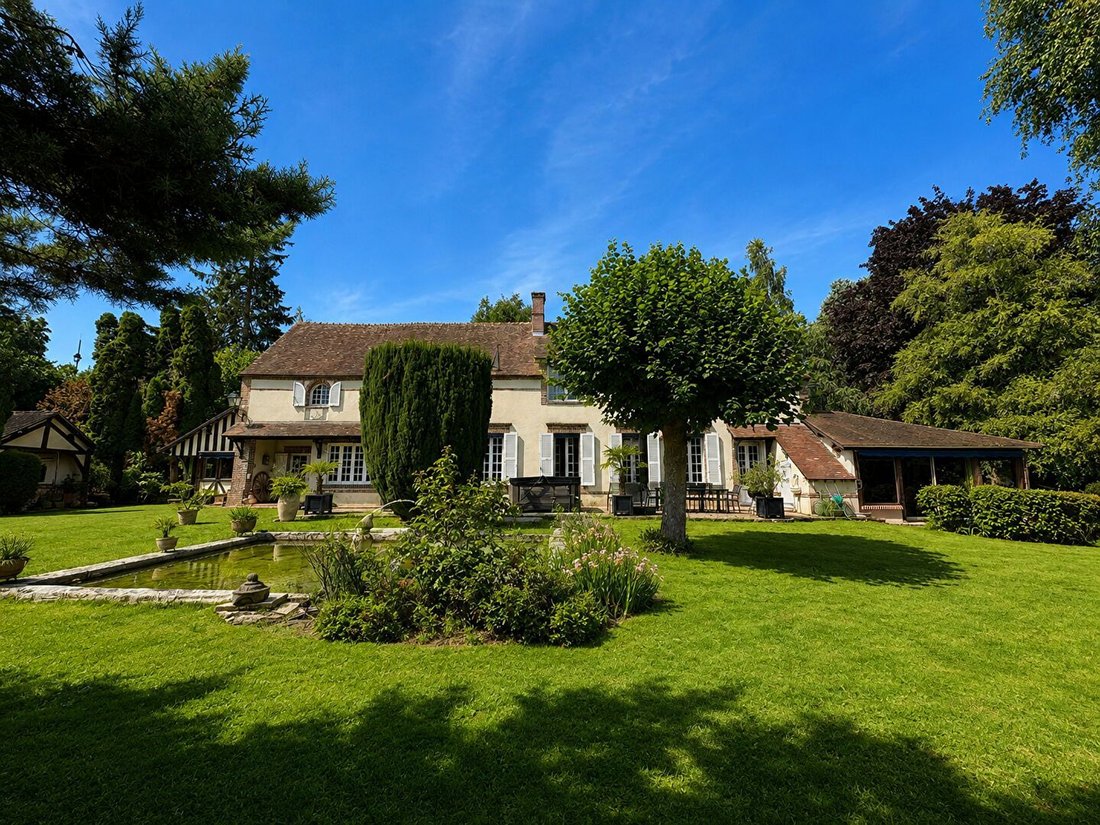 Anwesen in Houdan, Île-de-France, Frankreich 1 - 18750078