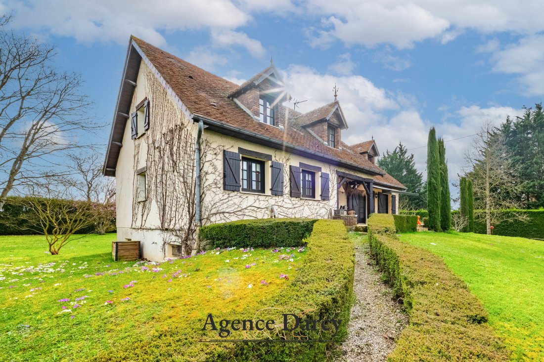 House in Nuits-Saint-Georges, Bourgogne – Franche-Comté, France 1 - 18251105