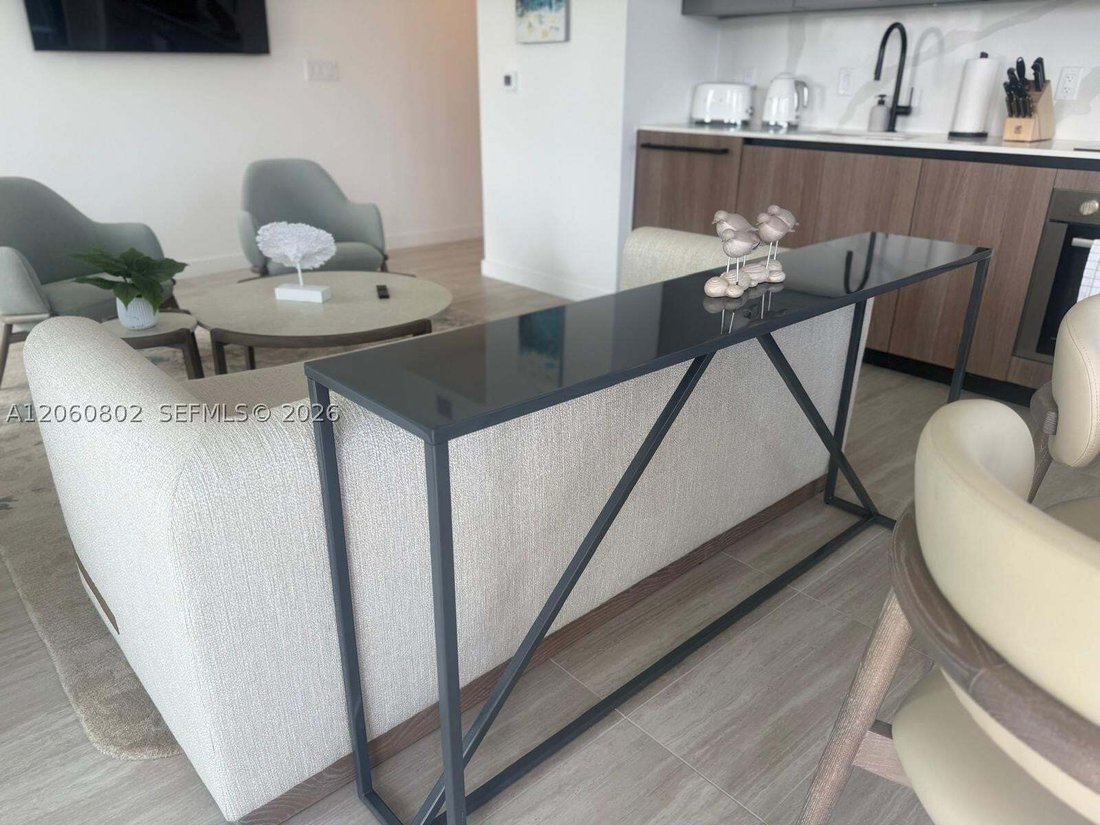 Condominio en Miami Beach, Florida, Estados Unidos 3 - 18758651