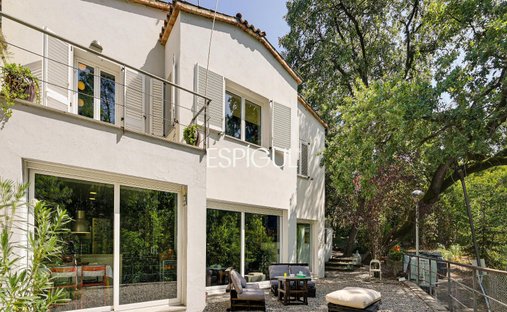 Villa en Bellaterra, Sardañola del Vallés, Cataluña 1