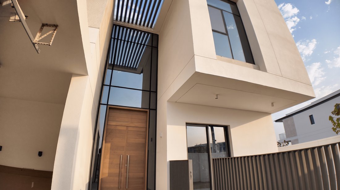 Villa in Wadi Al Safa 3, Wadi Al Safa, Dubai 2 - 18756056