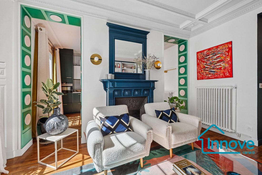Apartment in Violet Commerce, Paris 15e Arrondissement, Paris 5 - 18384895