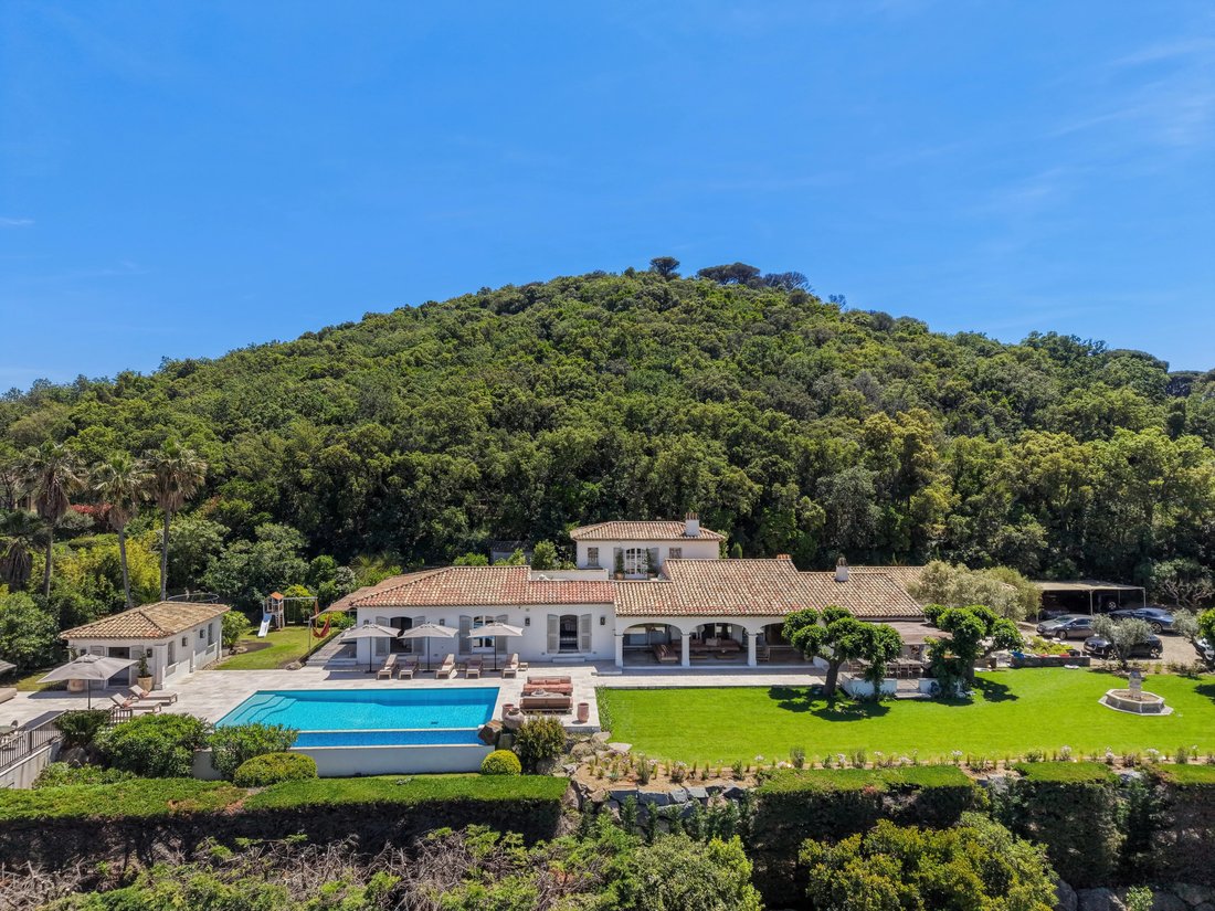 Villa en Zone Est Diffuse, San Tropez, Francia 1 - 13668323