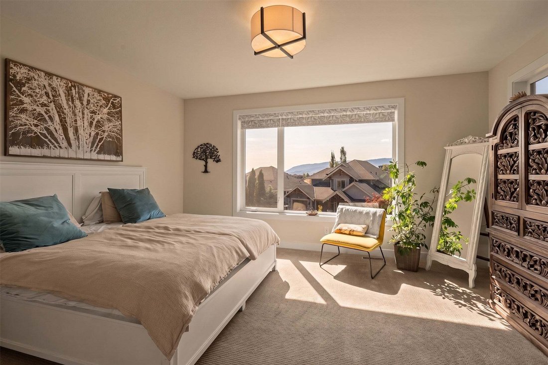 Maison de ville à Kelowna, Colombie-Britannique, Canada 3 - 18755034