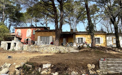 House in Est, Lorgues, France 1