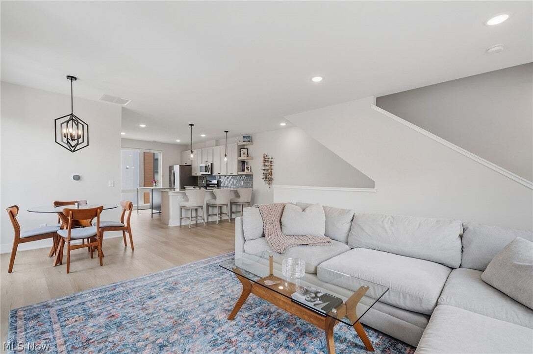 Condo in Cleveland, Ohio, United States 5 - 18752766