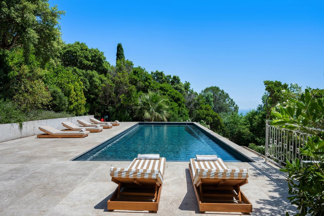 Villa en Sud, Cavalaire-sur-Mer, Francia 4 - 18753077