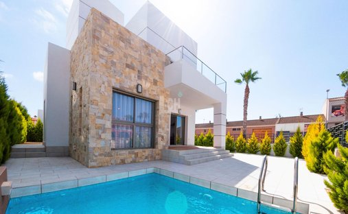 Villa in Los Alcazares, Región de Murcia, Spain 1