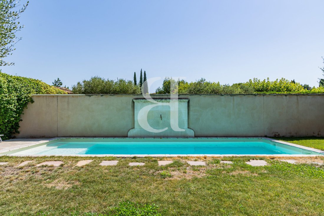 Villa a Maubec, Provenza-Alpi-Costa Azzurra, Francia 4 - 18758028