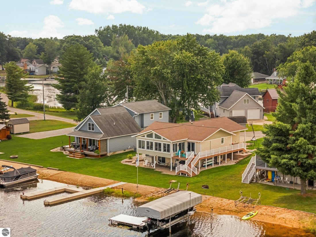 Casa a Lake City, Michigan, Stati Uniti 5 - 18748886