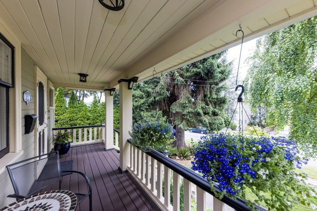 House in New Westminster, British Columbia, Canada 1 - 18753874