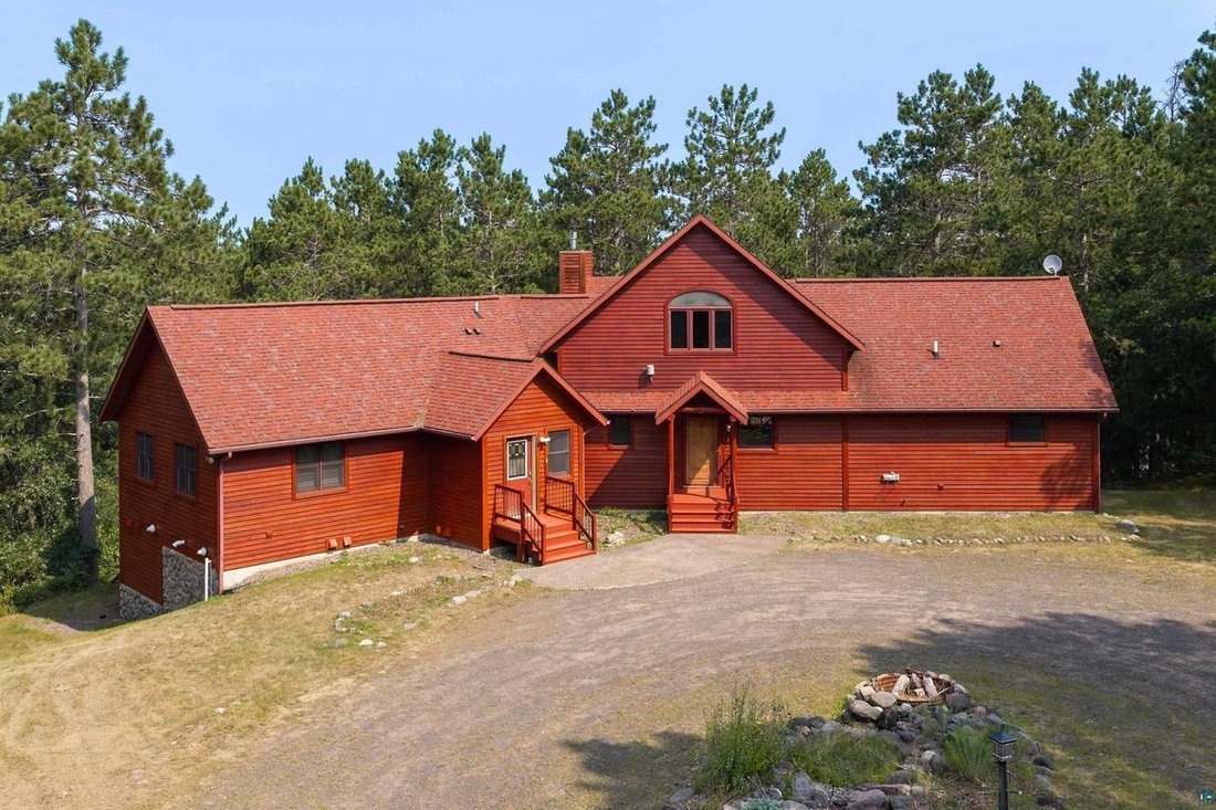 House in Wascott, Wisconsin, United States 2 - 18750768
