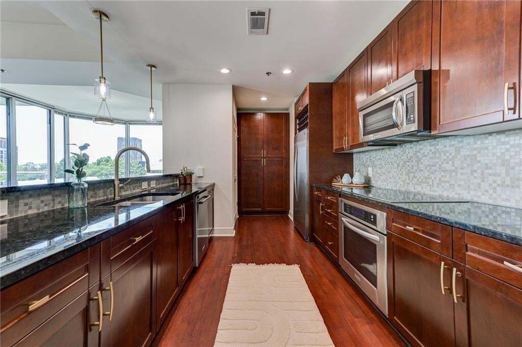 Condo in Atlanta, Georgia, United States 4 - 18751609