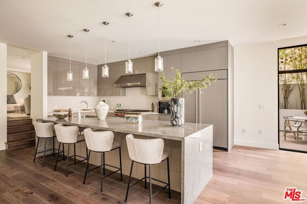 Appartement à Beverly Hills, Californie, États-Unis 5 - 18750847