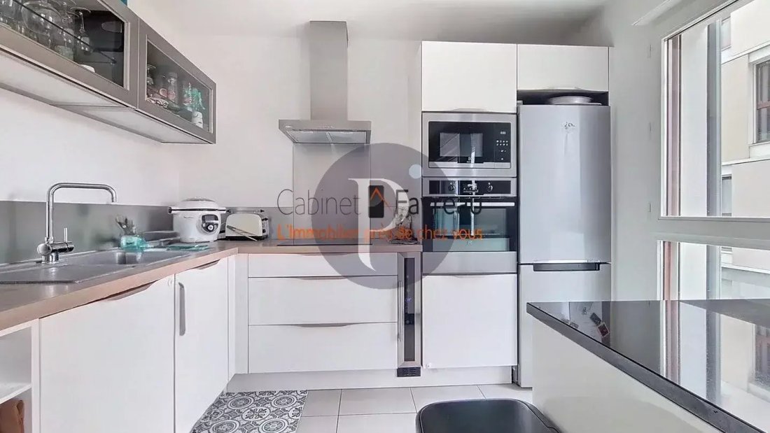 Appartement à Kremlin-Saint Germain, Le Kremlin-Bicêtre, France 2 - 18756391