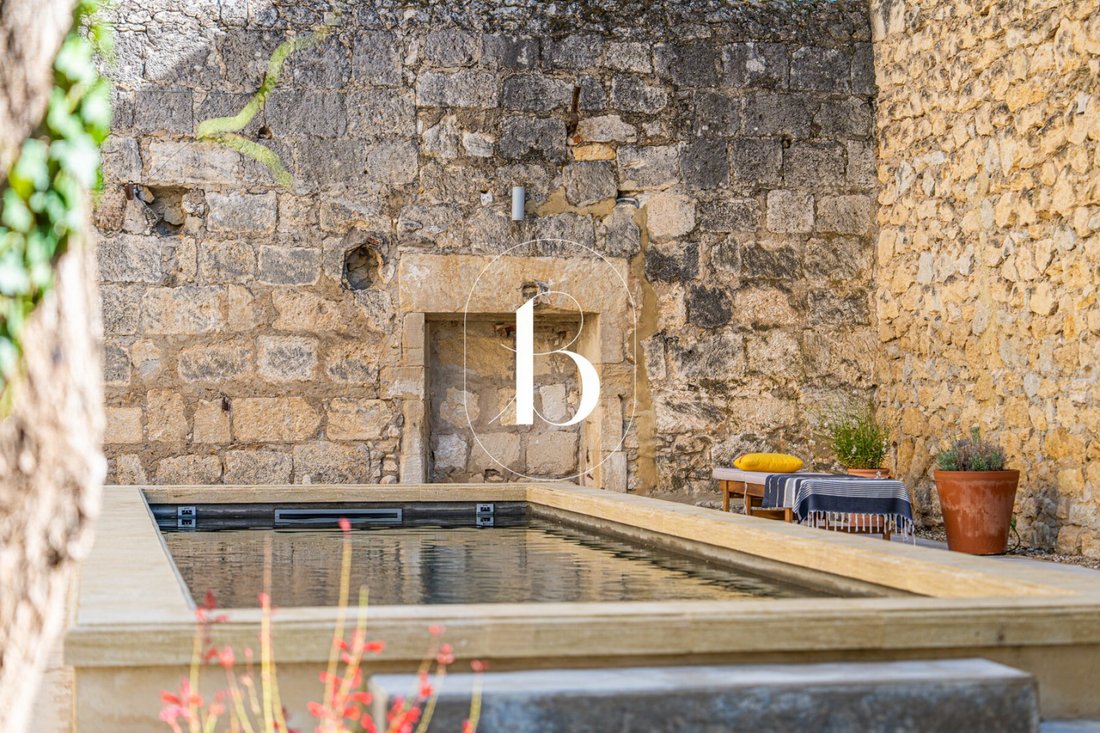 Casa en Uzès, Occitania, Francia 5 - 18756249