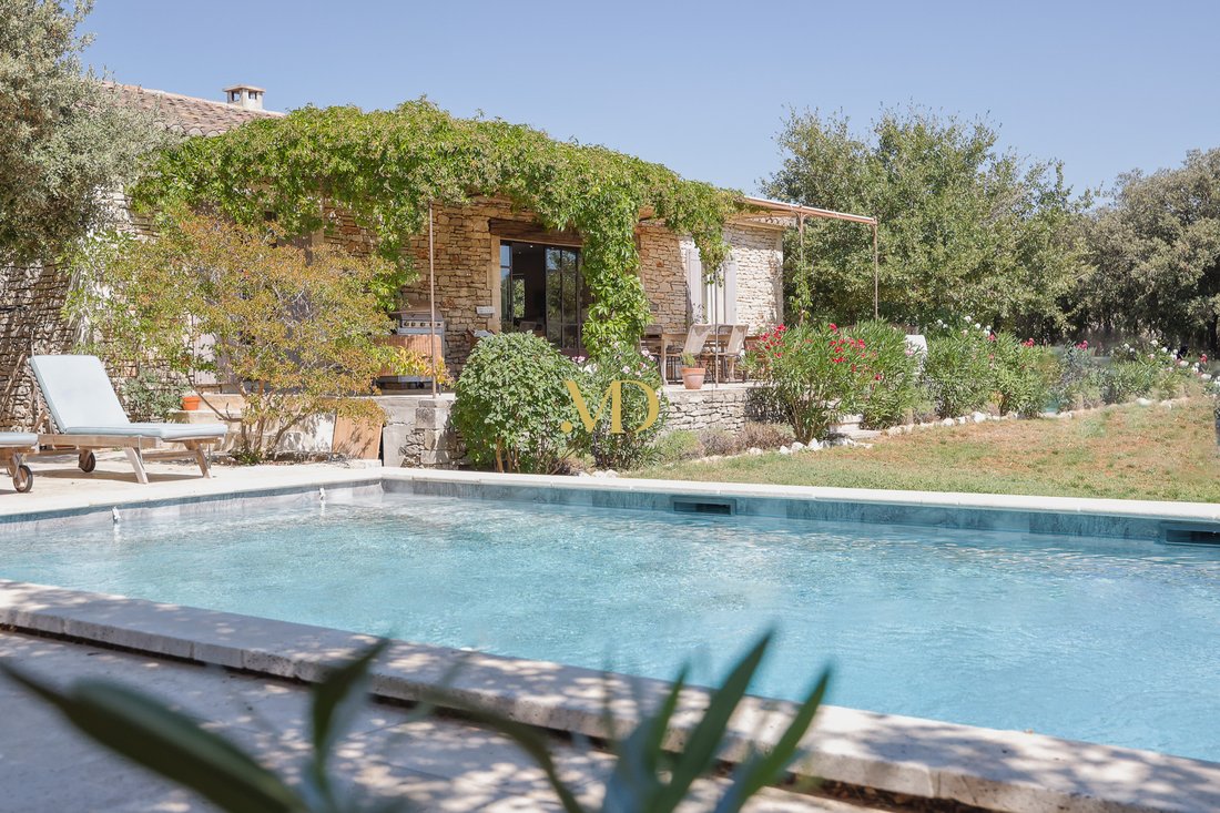 Château à Gordes, Provence-Alpes-Côte d'Azur, France 1 - 18754789