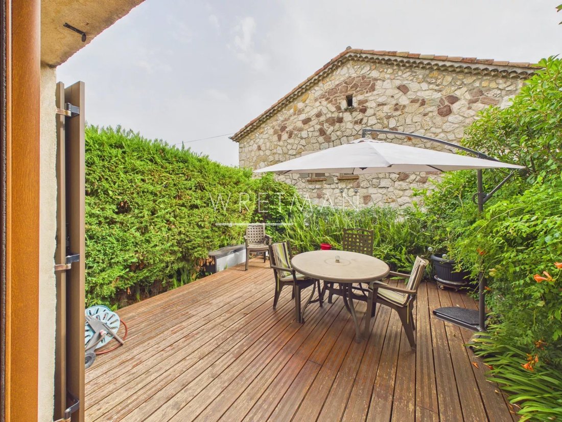 Appartement à Nice, Provence-Alpes-Côte d'Azur, France 4 - 18749702