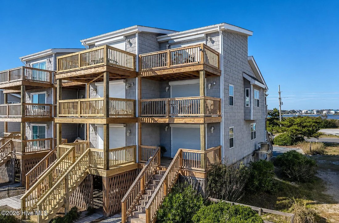 Townhouse in North Topsail Beach, North Carolina, United States 1 - 18657453