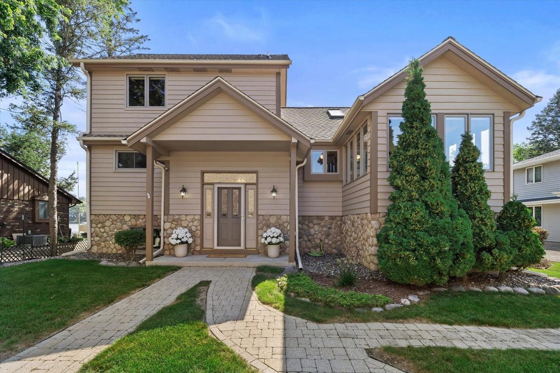House in West Bend, Wisconsin, United States 3 - 18760944