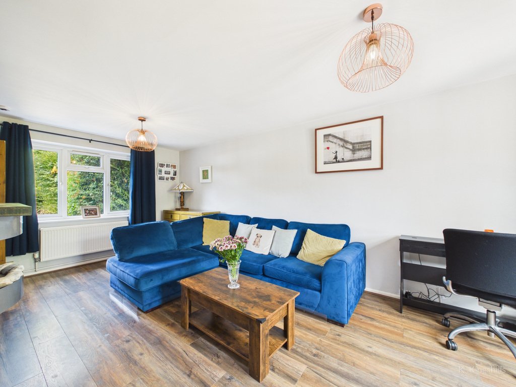 Haus in Lane End, England 2 - 18756133