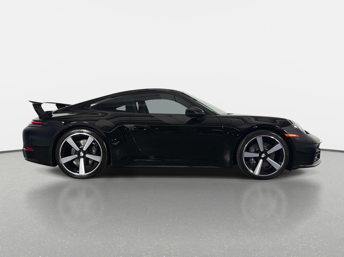 Coupe in Pompano Beach, FL, United States 2 - 18749760