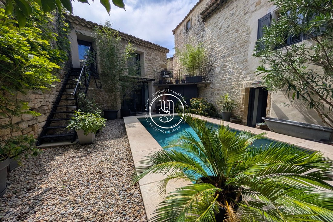 Villa à Uzès, Occitanie, France 1 - 18756116
