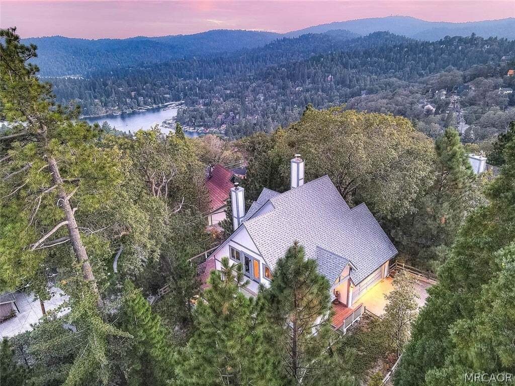 Casa a Lake Arrowhead, California, Stati Uniti 1 - 18750921