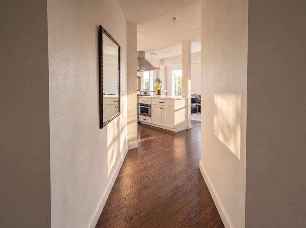 Condo in Dallas, Texas, United States 4 - 18749377