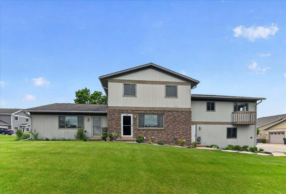 Residenza a Mount Horeb, Wisconsin, Stati Uniti 1 - 18750736