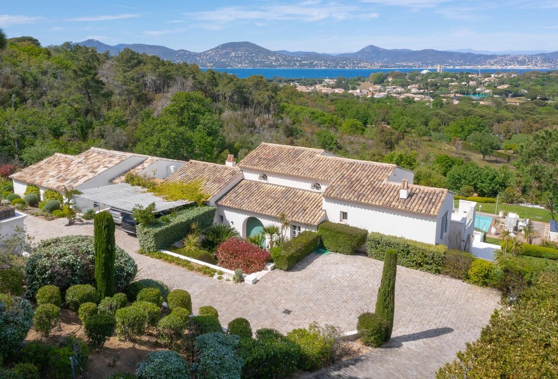 Finca en Ramatuelle, Provenza-Alpes-Costa Azul, Francia 4 - 18753096