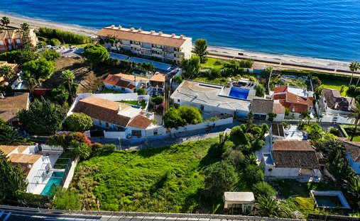Land in Buenas Noches, Estepona, Spanien 1