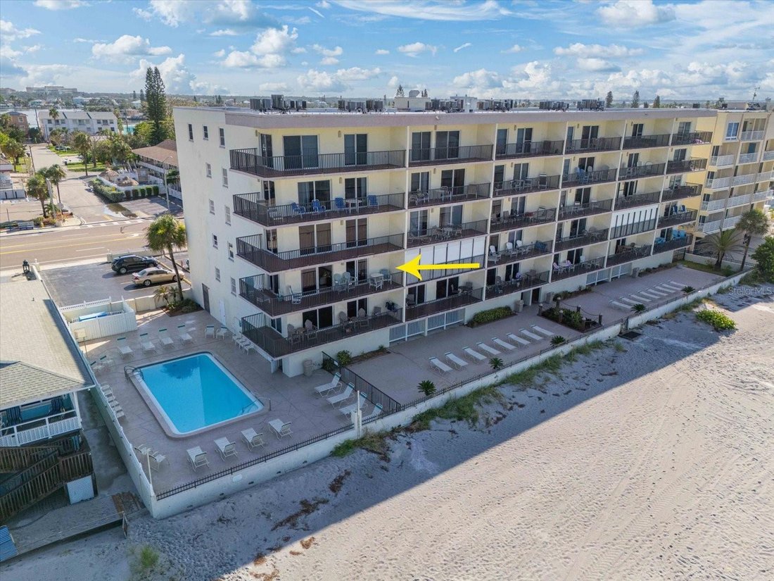 Condo in Madeira Beach, Florida, United States 5 - 18751404