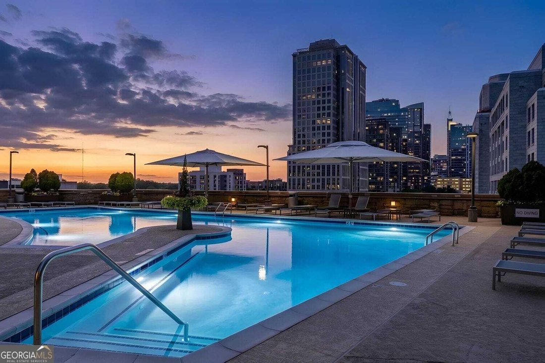 Condo in Atlanta, Georgia, United States 3 - 18751144