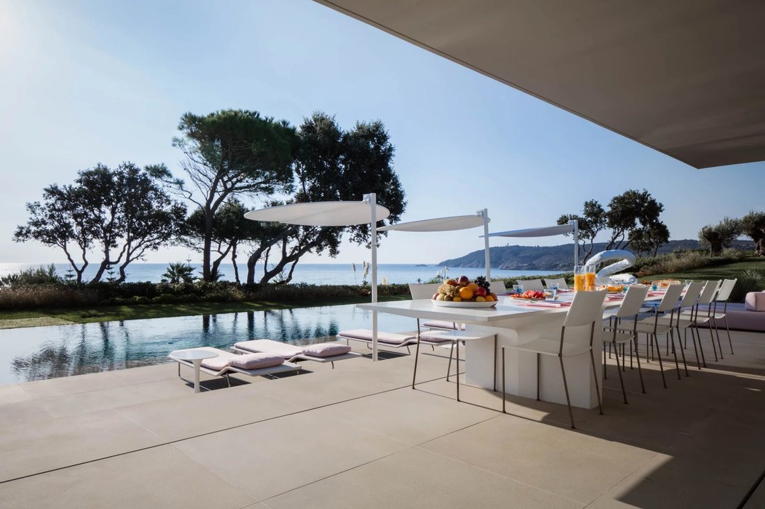 Villa in Ramatuelle, Provence-Alpes-Côte d'Azur, France 5 - 18753040