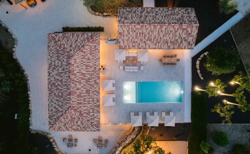 Villa in La Croix-Valmer, Provence-Alpes-Côte d'Azur, France 1