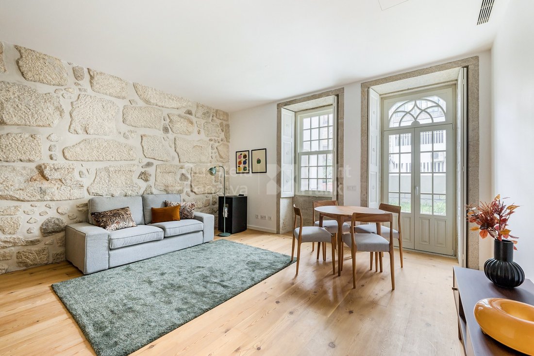 Appartement à Cedofeita, Santo Ildefonso, Sé, Miragaia, São Nicolau e Vitória, District de Porto, Portugal 2 - 18756434