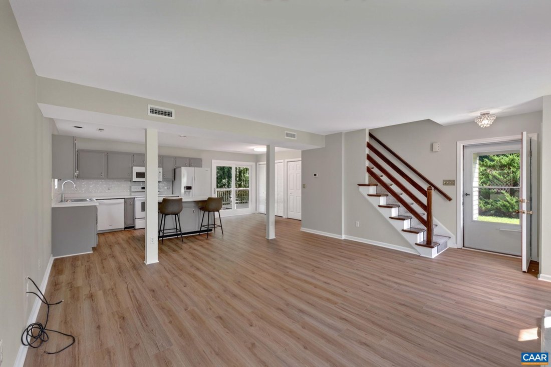 Maison à Charlottesville, Virginie, États-Unis 5 - 18755720