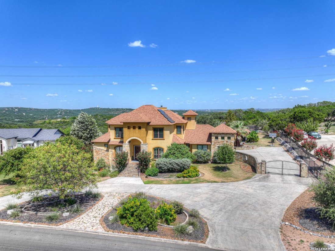 House in Helotes, Texas, United States 1 - 18758857