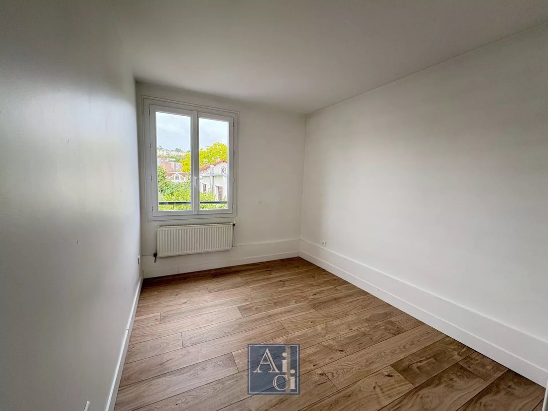 Wohnung in Suresnes, Île-de-France, Frankreich 3 - 18756361