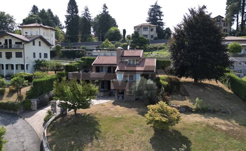 Villa à Cantello, Lombardie, Italie 1