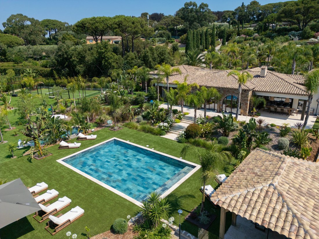 Villa en Zone Est Diffuse, San Tropez, Francia 1 - 18753249