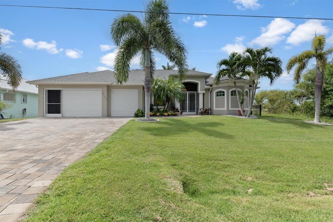Casa en Port Charlotte, Florida, Estados Unidos 1 - 18751386