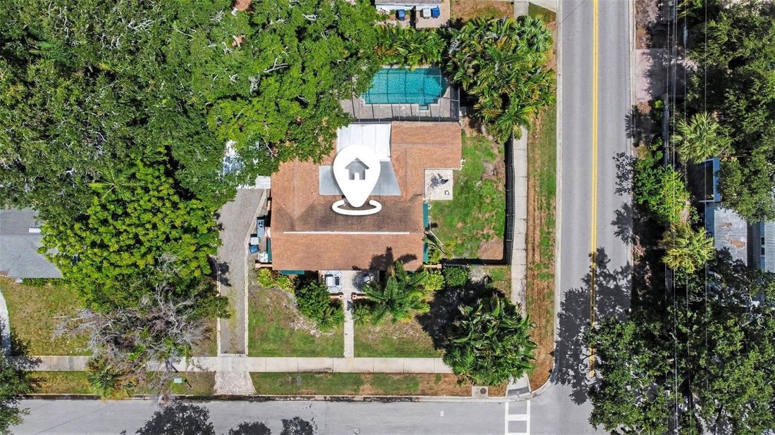House in Tampa, Florida, United States 3 - 18751445