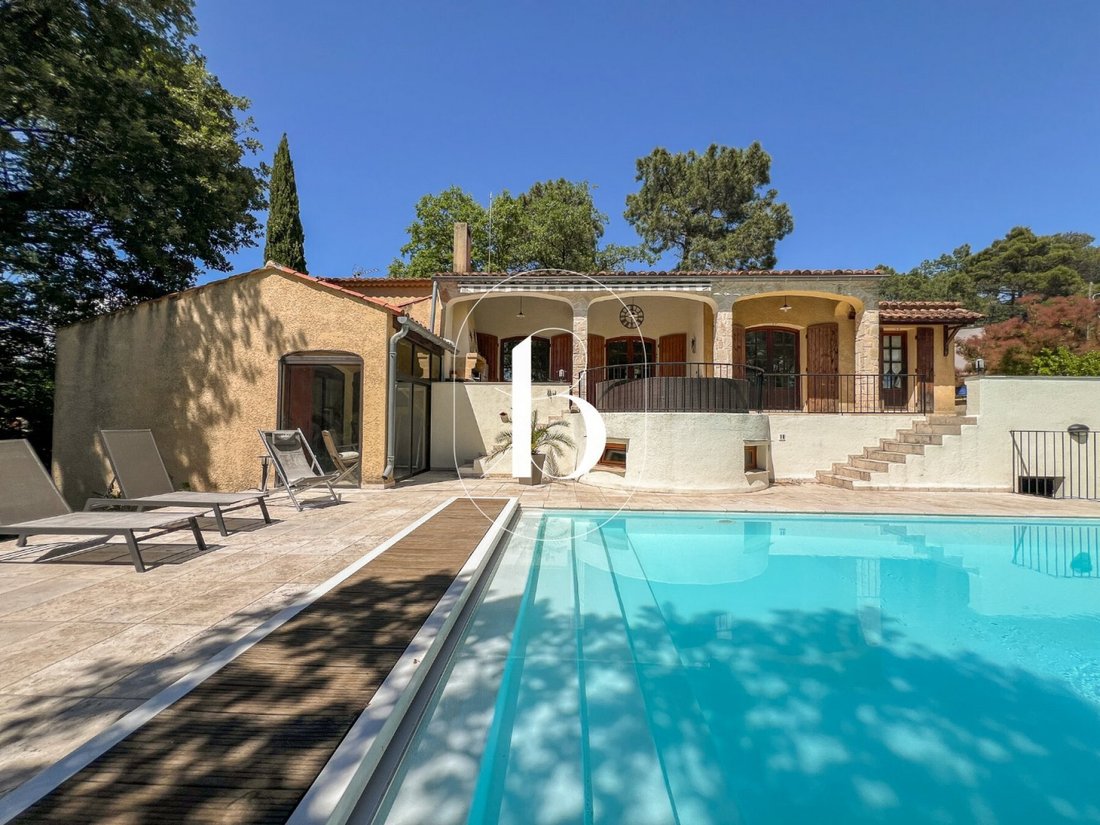 Villa a Goudargues, Occitania, Francia 2 - 18756239